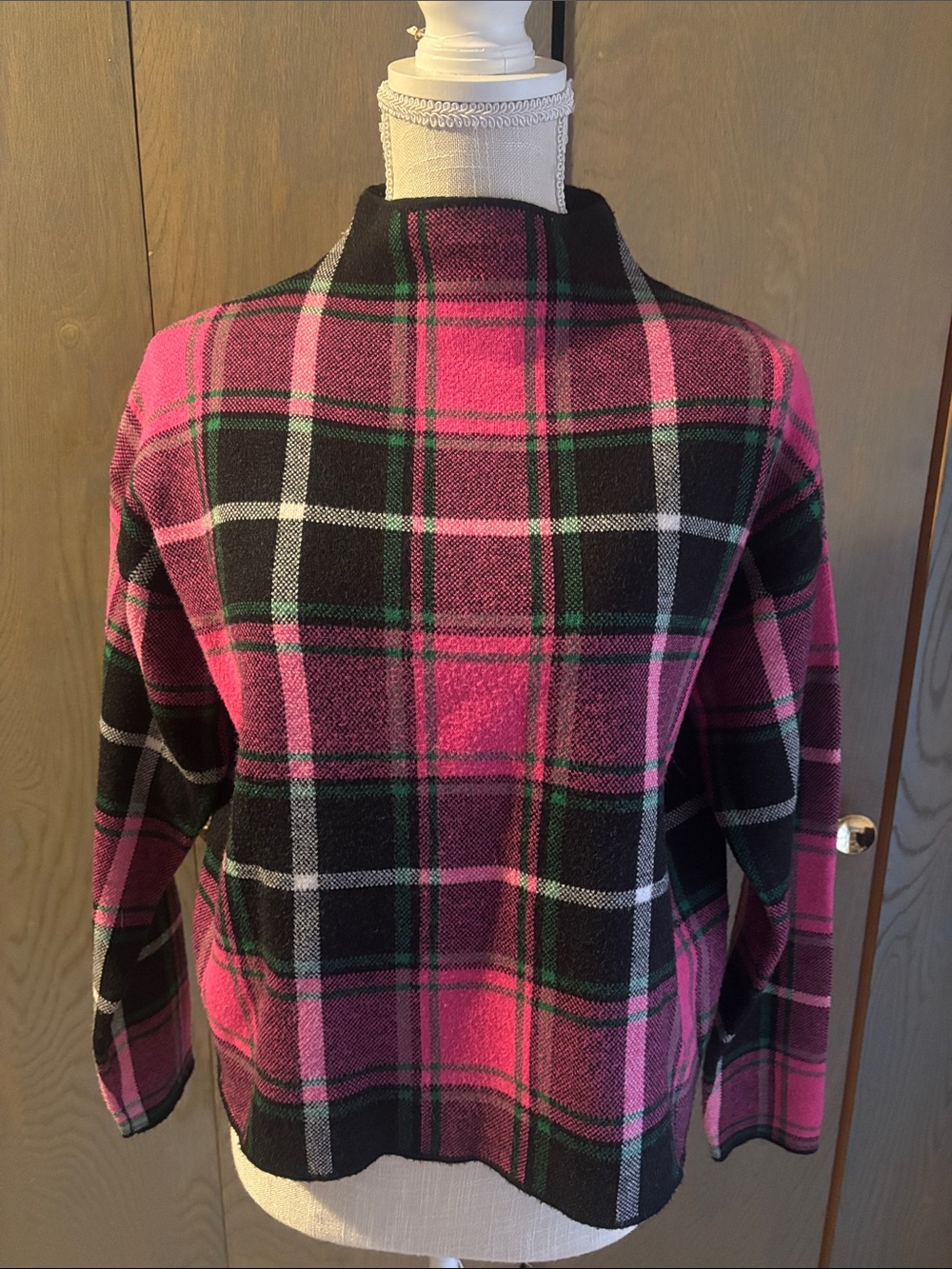 Nicole Miller Pink Green Black Mock Neck Sweater Pullover Thick Plaid Retro
